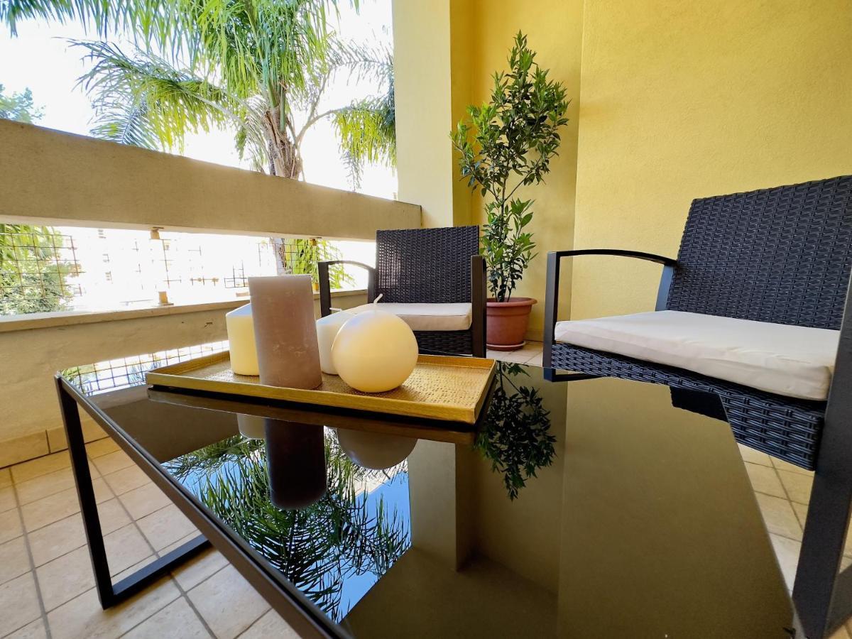 Salento Sweet Home - Obelisco Luxury Apartment Лечче Экстерьер фото