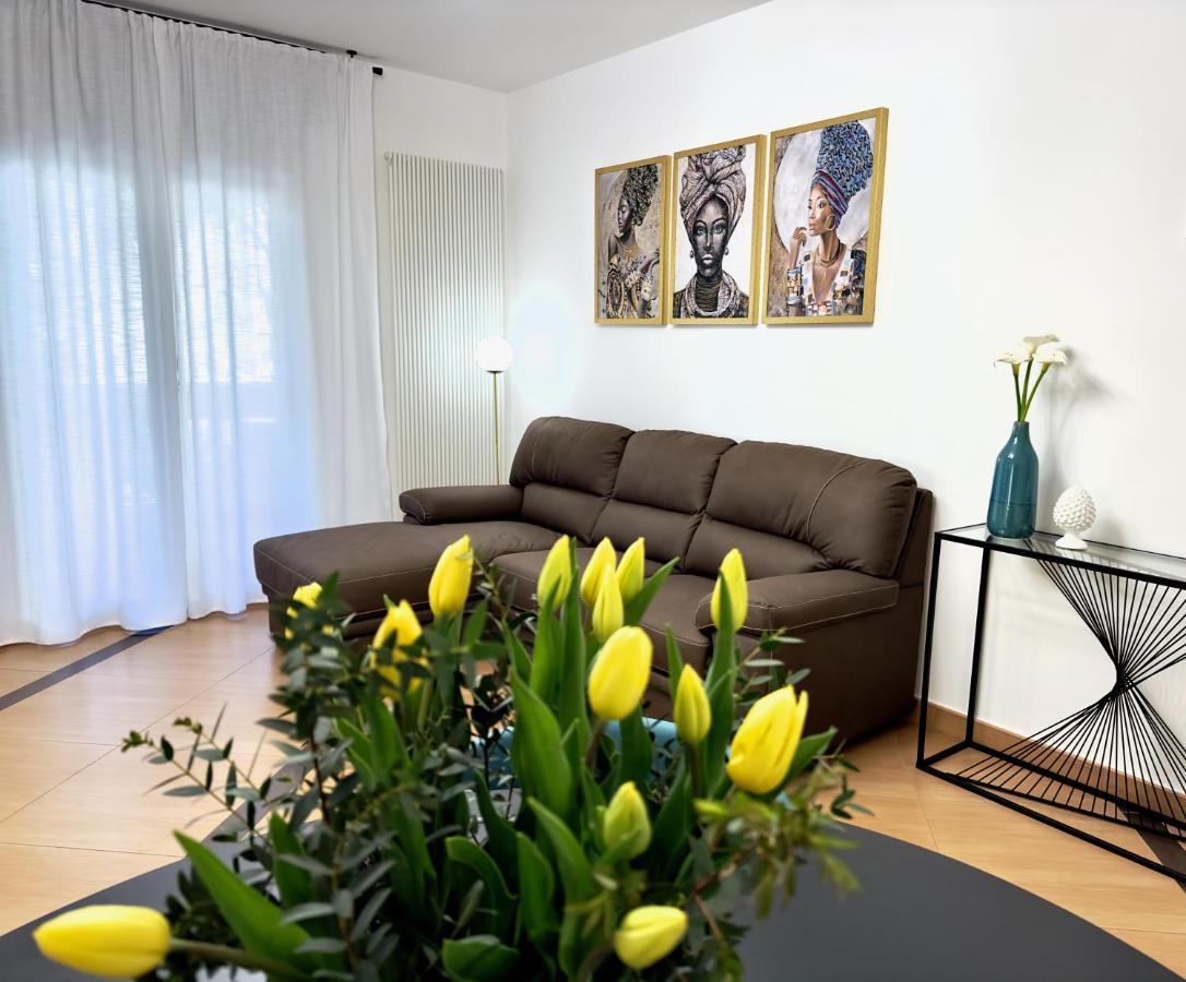 Salento Sweet Home - Obelisco Luxury Apartment Лечче Экстерьер фото